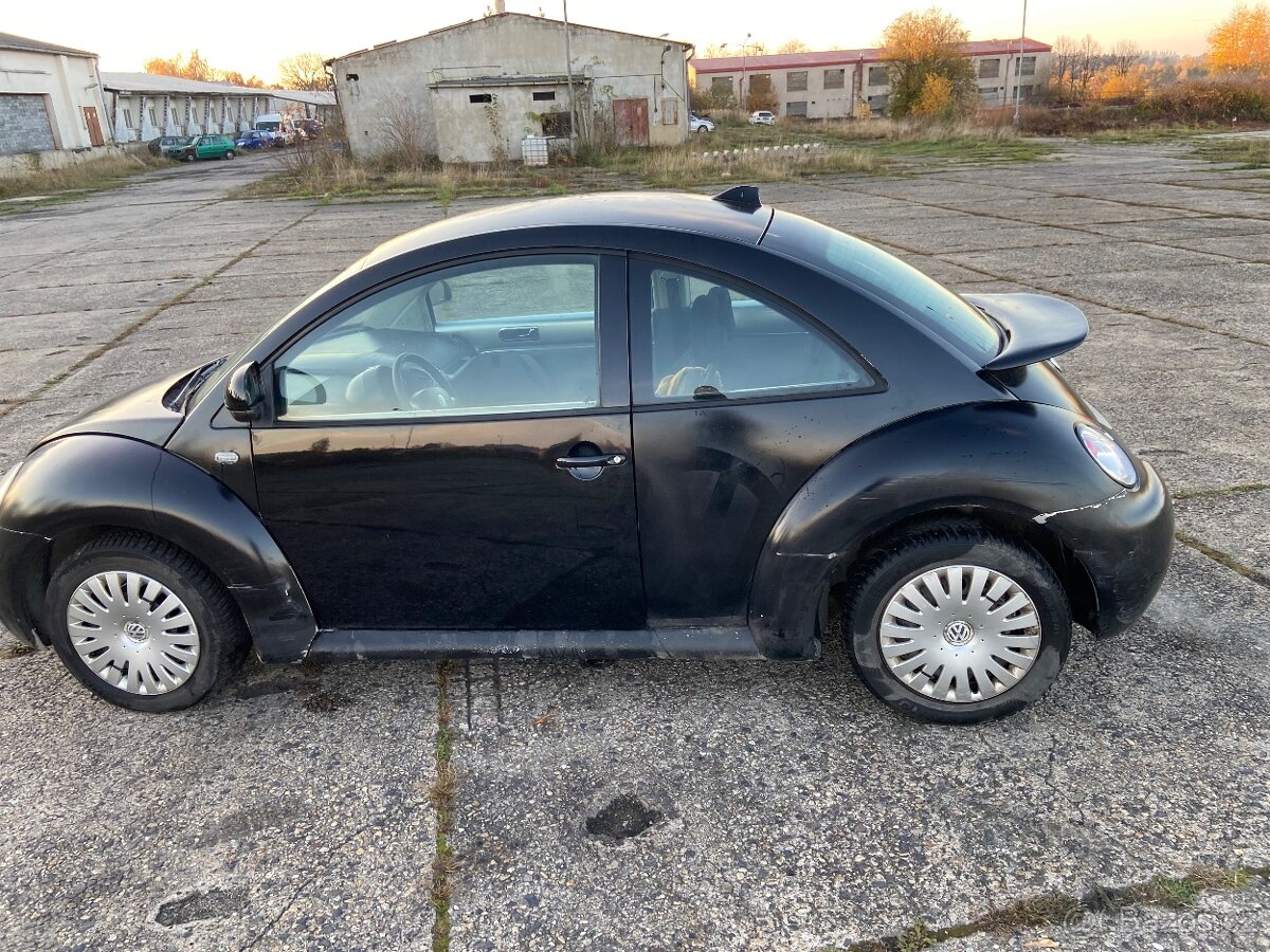 Prodam VW NEW BEETLE 2.0i 85Kw - 6