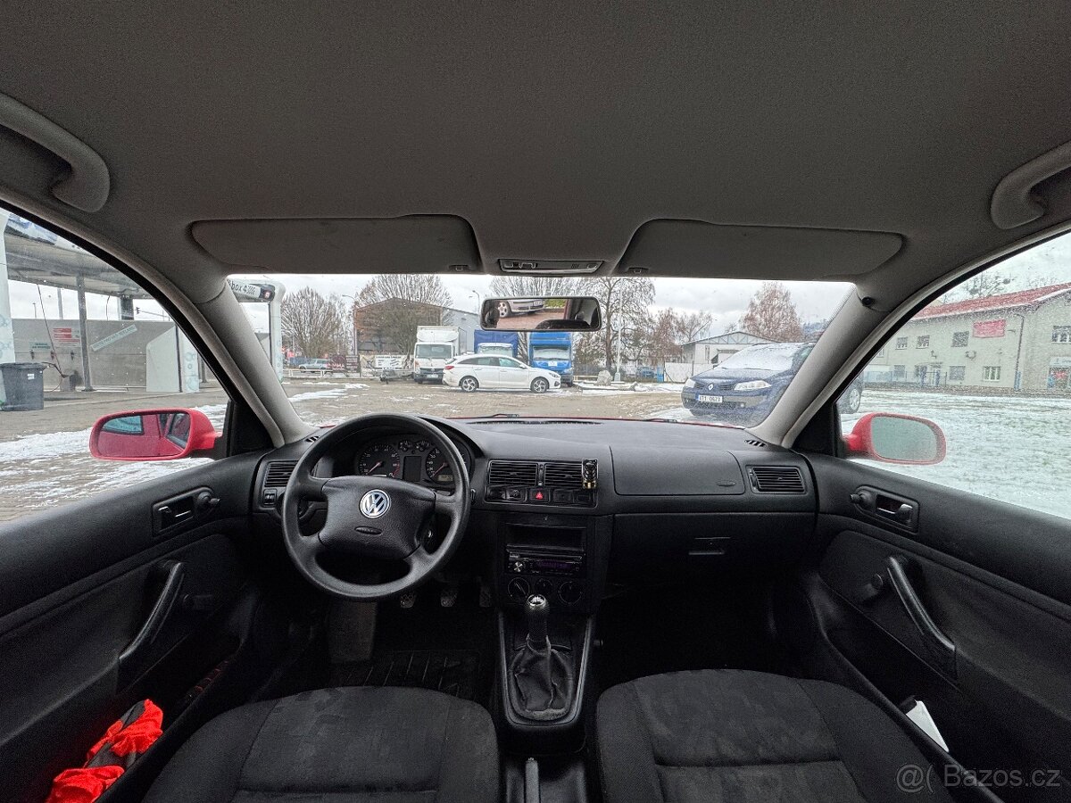 VW Golf 4 1,4i 55kW, NOVÁ STK - 6