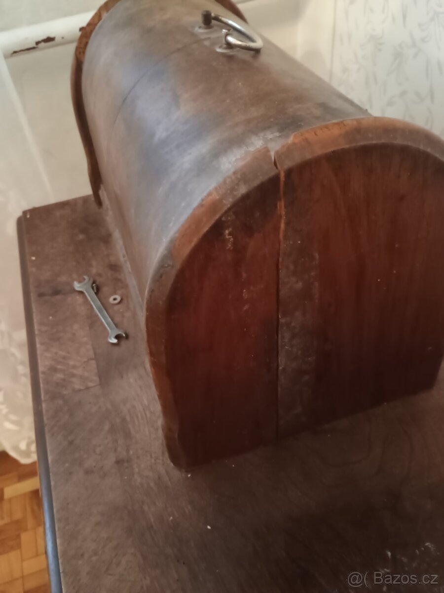 Šlapací šicí stroj Singer - 6