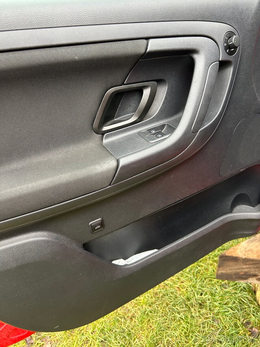 Levé přední dveře Škoda Fabia 2 - 6