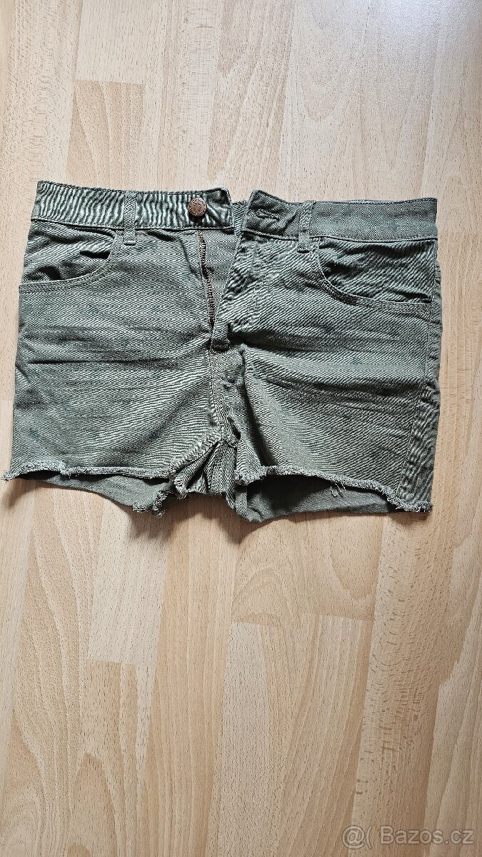 3x dívčí kraťasy, vel. 158 - 6