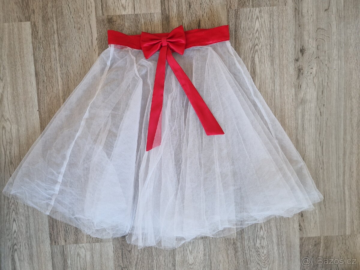 Krátké svatební šaty - 6