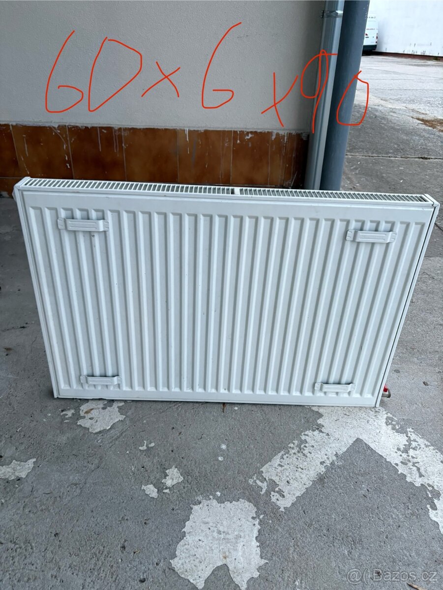 Radiátory – více kusů, různé rozměry, funkční - 6