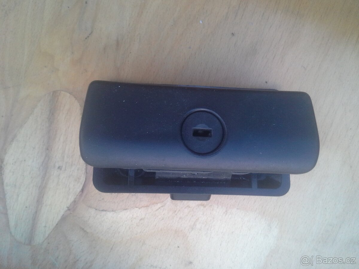 BMW E46 - zbytek ND + rezerva + roletka kufru - 6