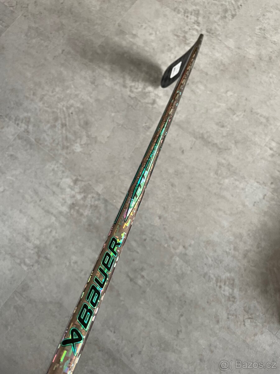 Hokejka Bauer Twitch P92 / 70 Flex levá - 6