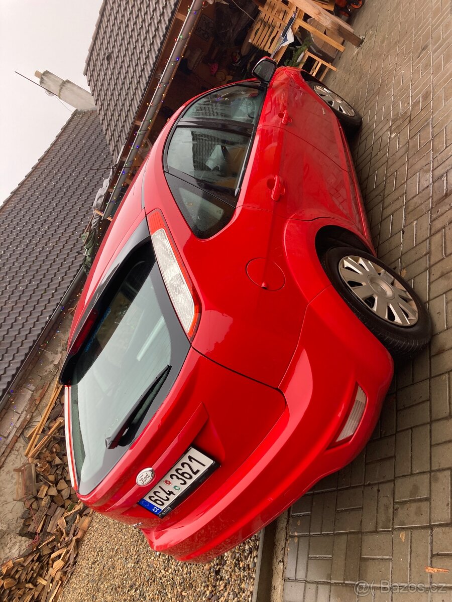 Ford Fokus.1,6/74kw Rv. 2008 Nová Stk. - 6