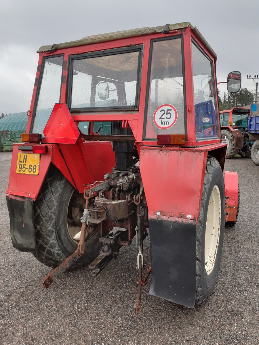 Prodám kolový traktor Zetor 6911 - 6