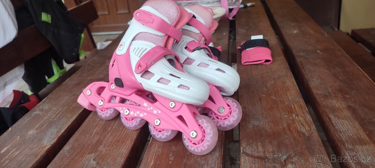 Dětské brusle + set - 6