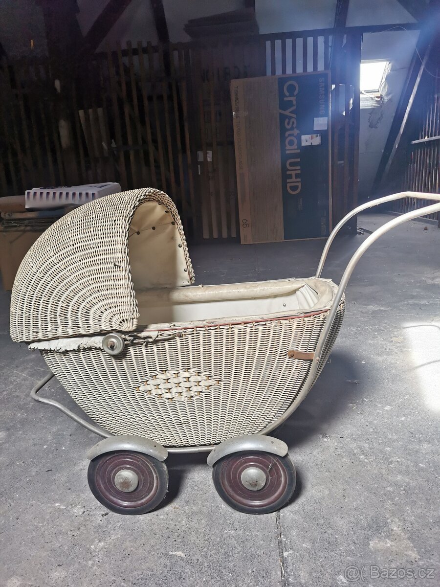 Starý kočárek - 6