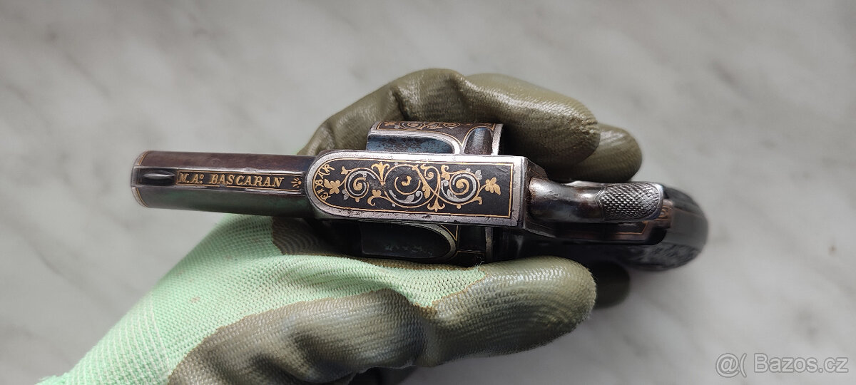 Revolver Continental Bull Dog .45 - M.A. Bascaran - 6