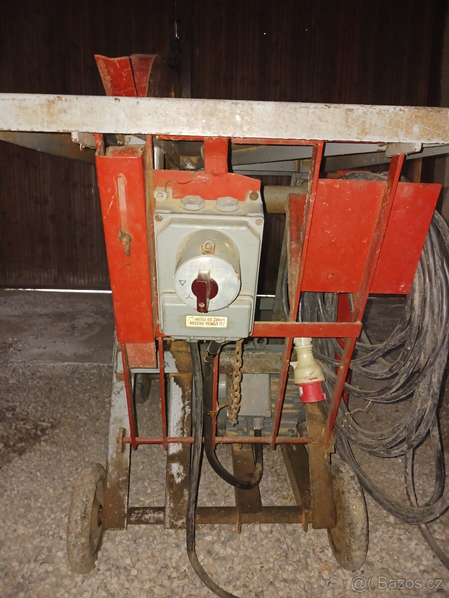 Cirkulárka s kolébkou - 6