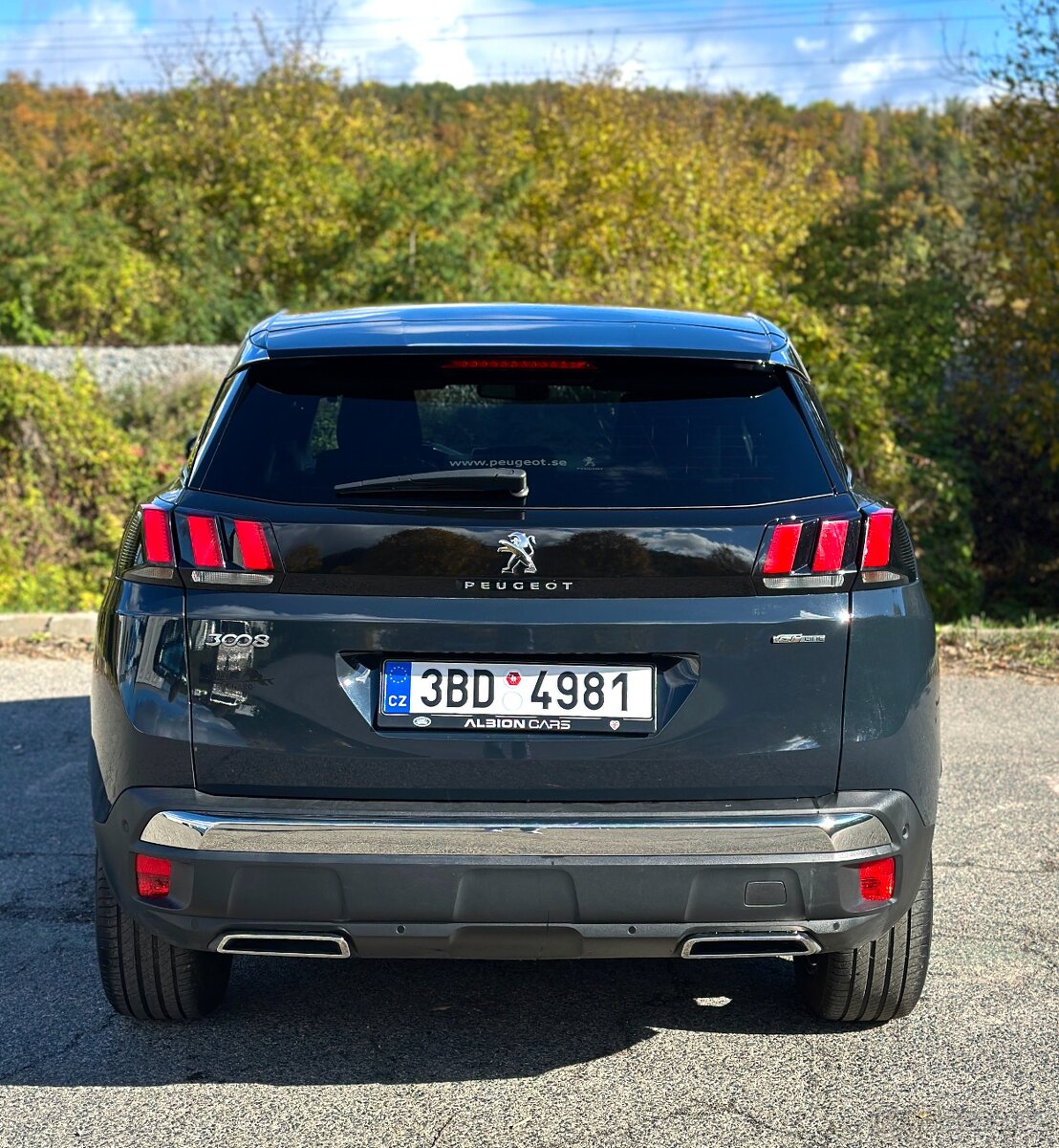 Peugeot 3008 GT, 1.2 benzín,automat,2020,cena bez DPH - 6