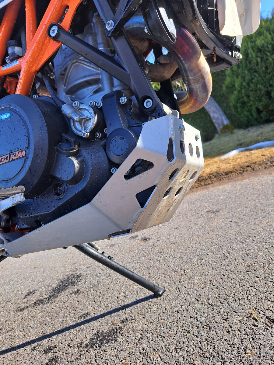 KTM 690 Enduro R 2017 3229km - 6