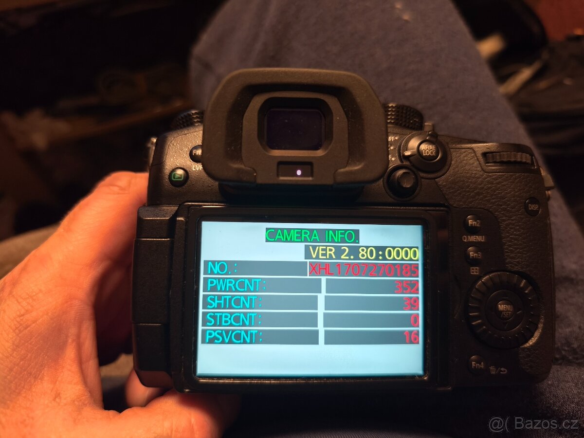 Prodám Panasonic DC-GH5 TOP STAV - 6