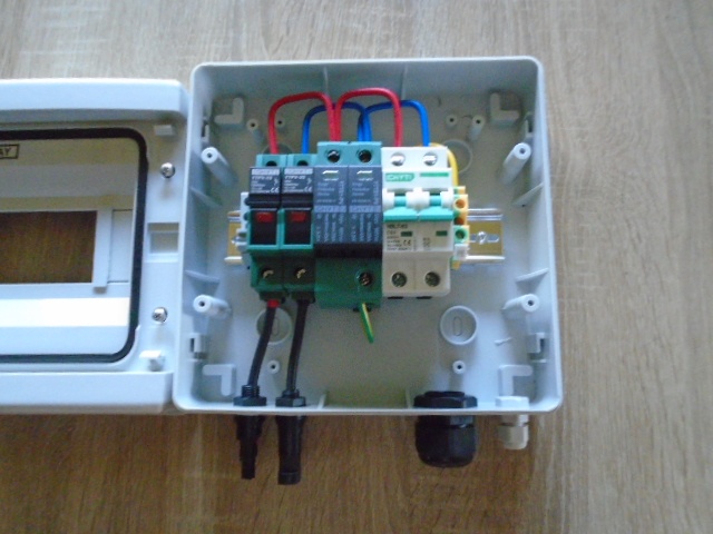solarní hybridní měnič 7KW/48V - 6