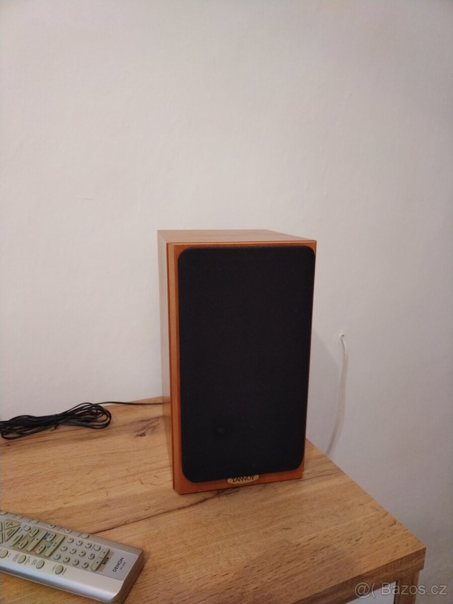 Tannoy Revolution R1 - 6