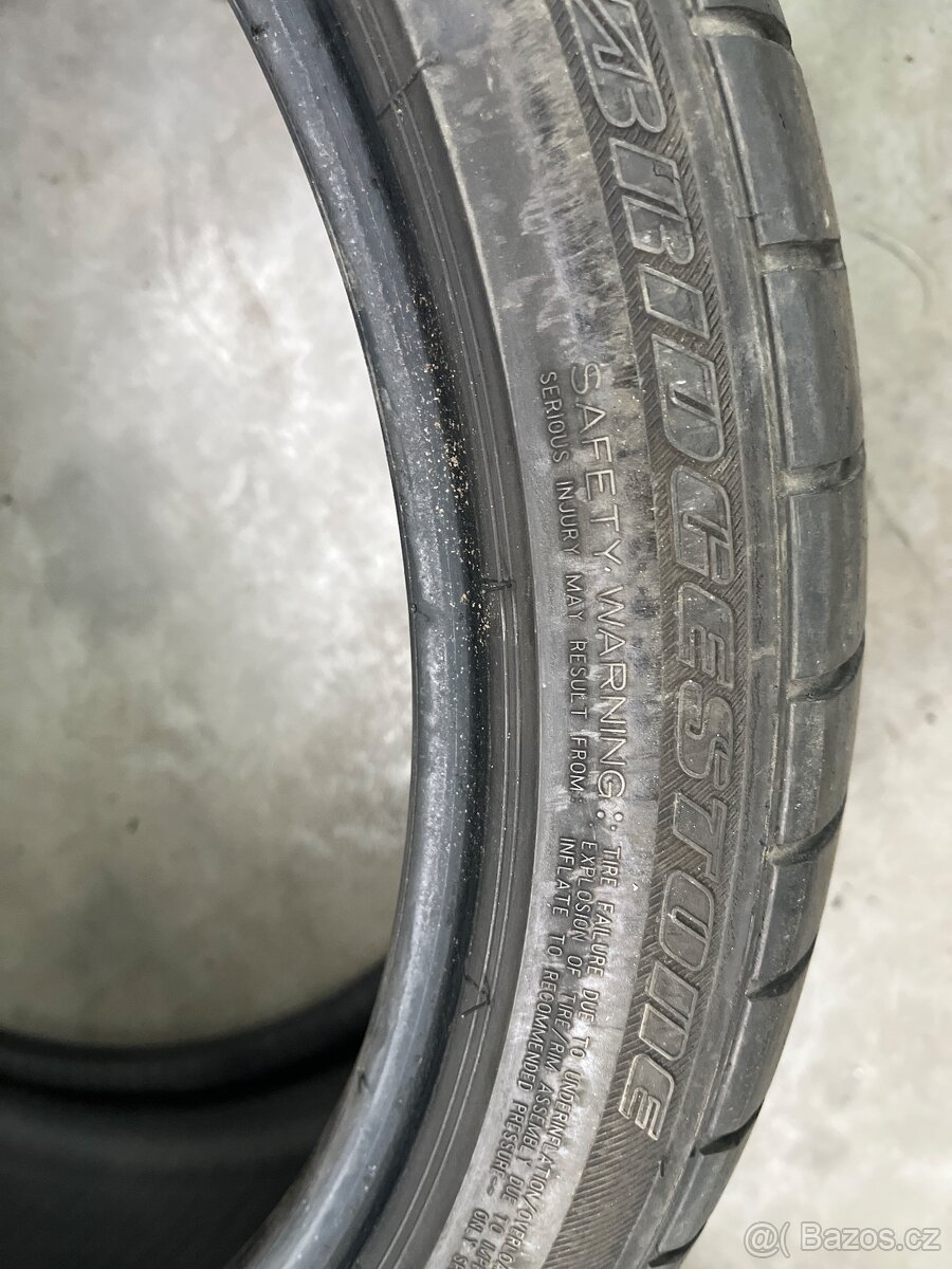 Letní pneu 225/40/19 - 6