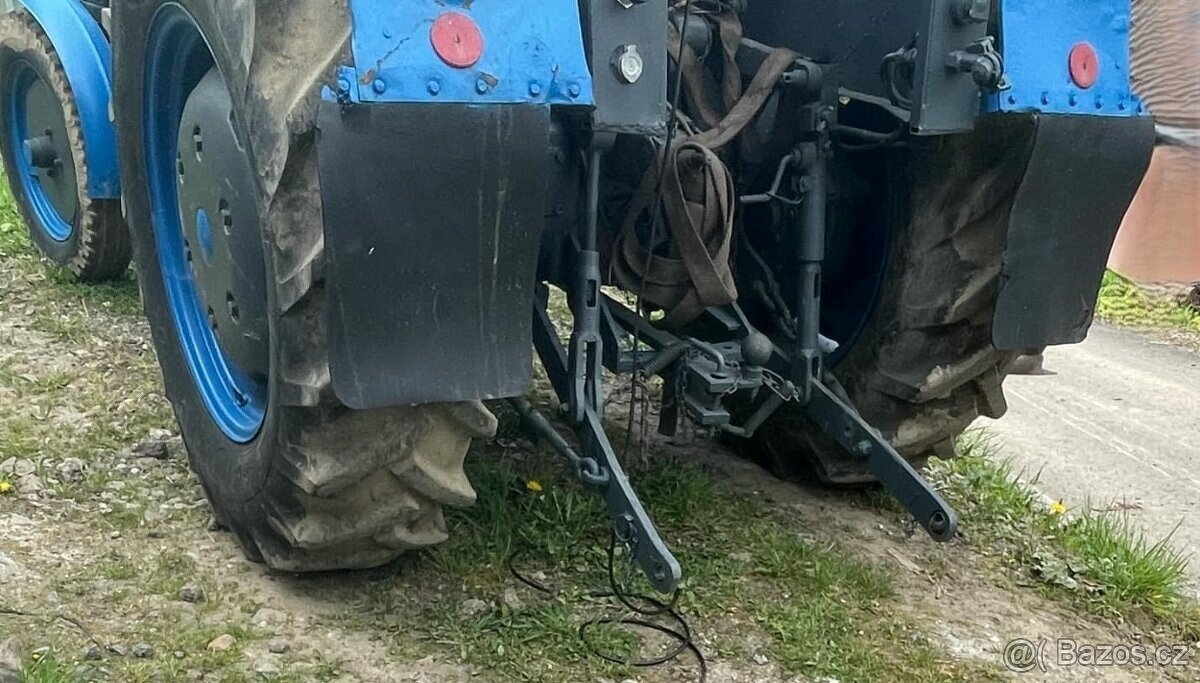 Traktor Zetor 4011 - 6