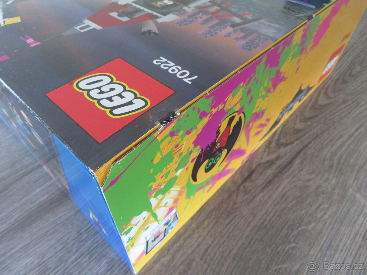 LEGO 70922 The Joker Manor - 6