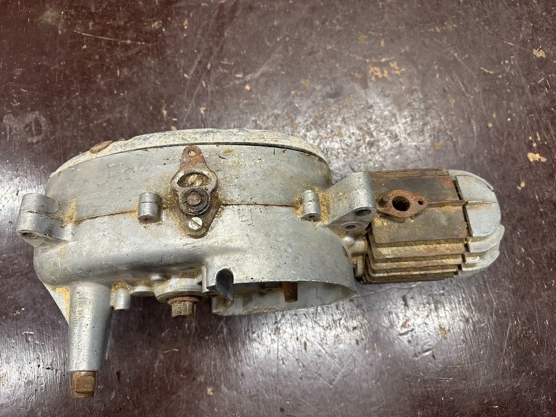 Predám MOTOR JAWA 550 555 pionýr - 6