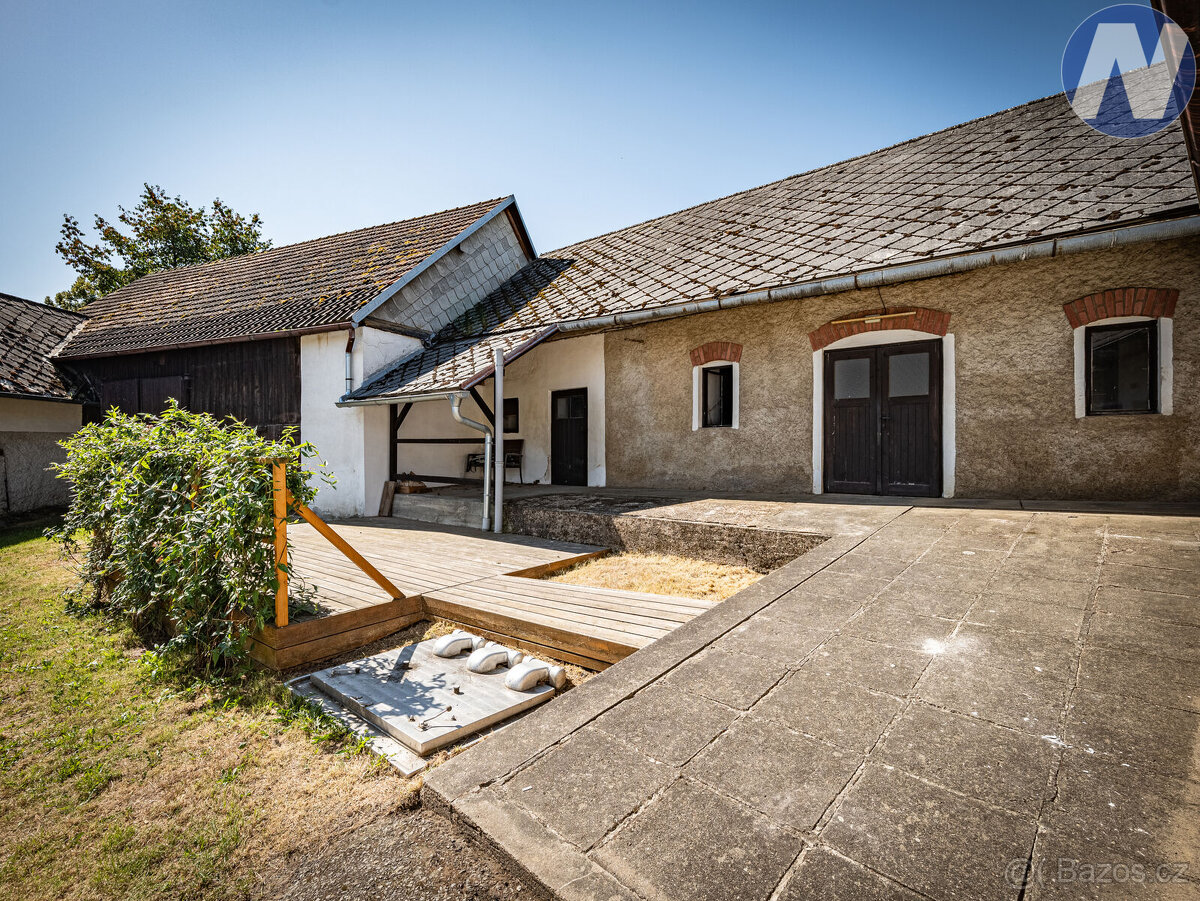 Prodej hospodářské usedlosti, Švihov u Lažišť - 6