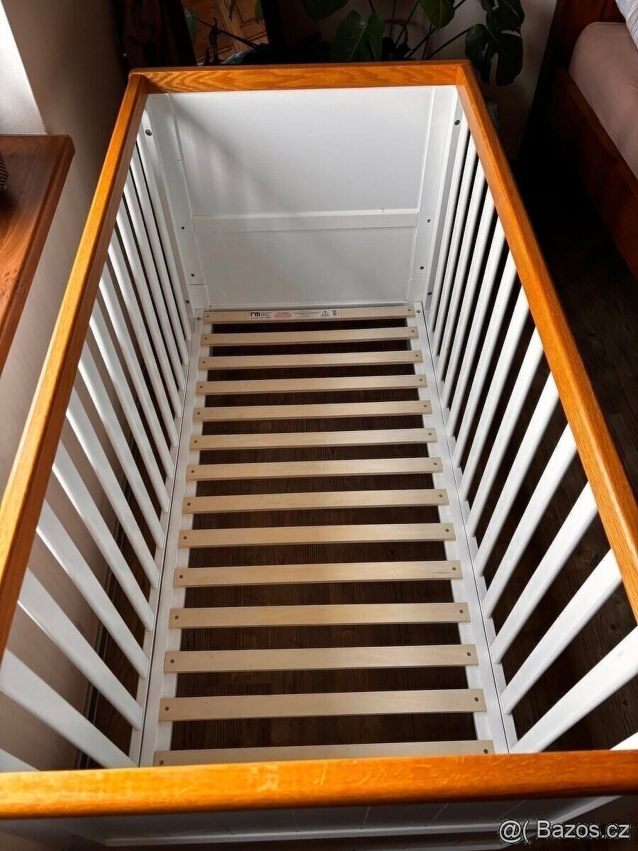 Dětská masivní postýlka - 6