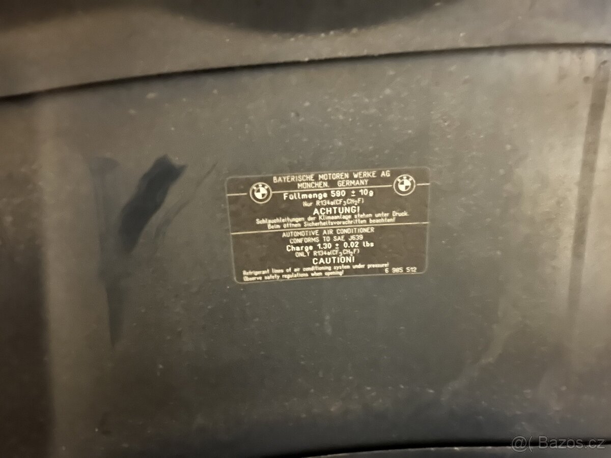 Kapota BMW (E90/E91) 08-12 - 6