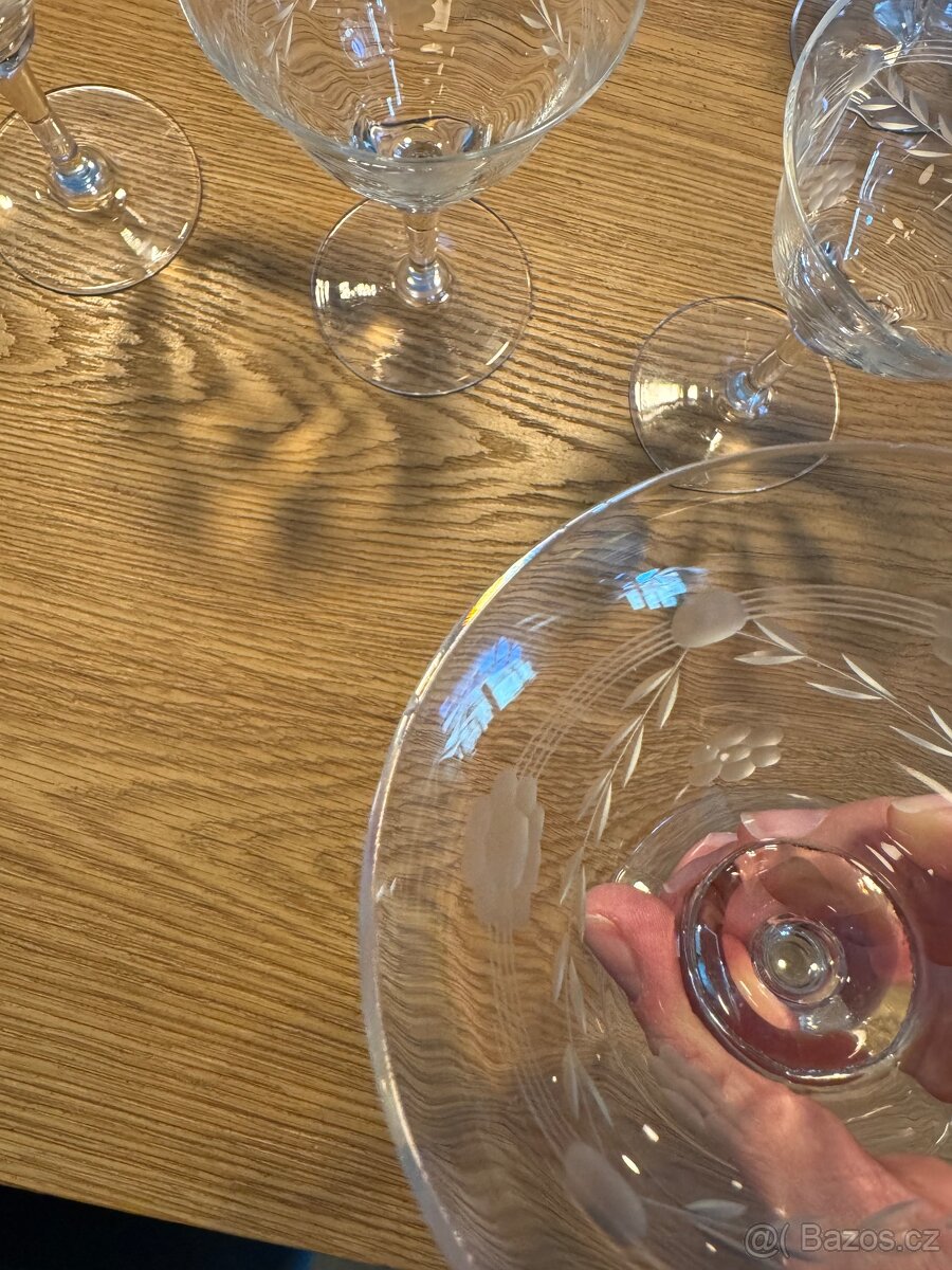 Sada broušených skleniček - 6