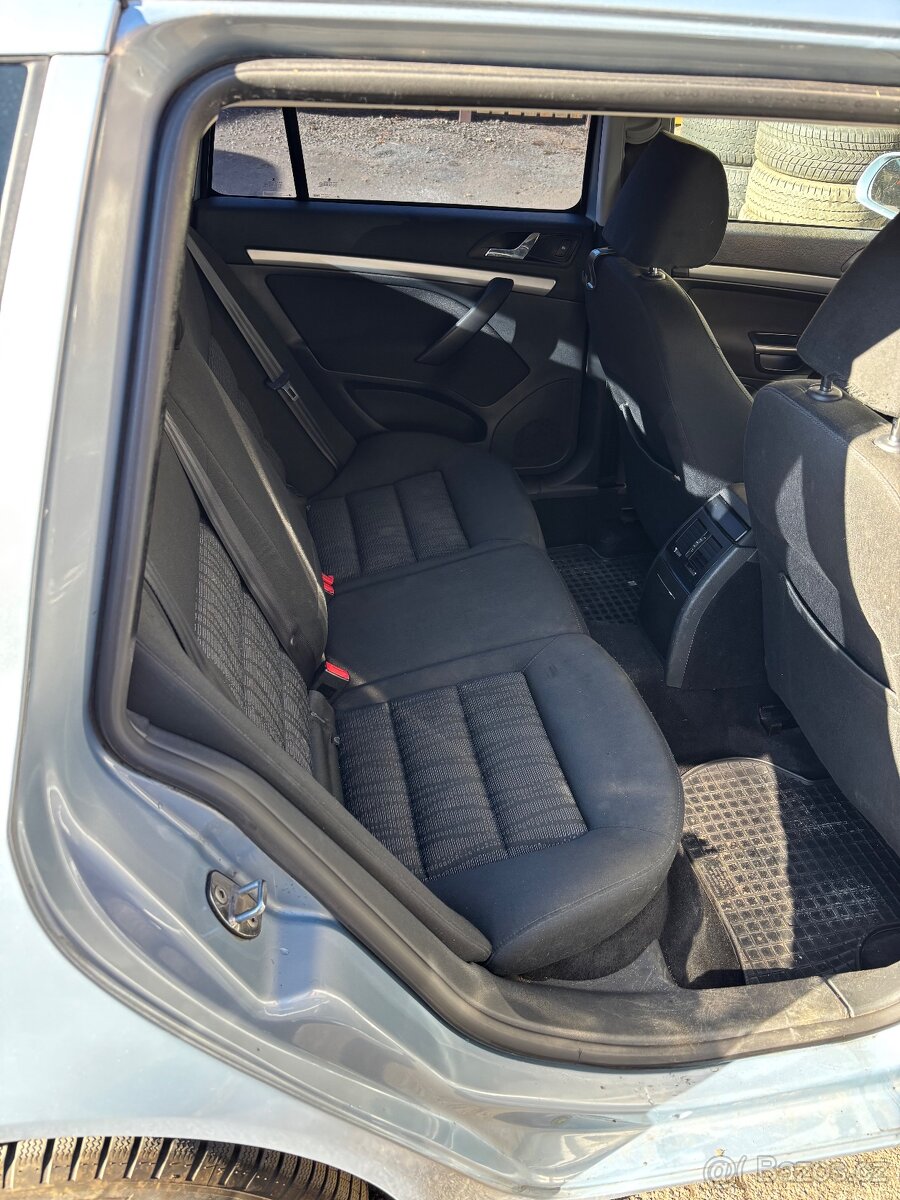 Škoda octavia - 6