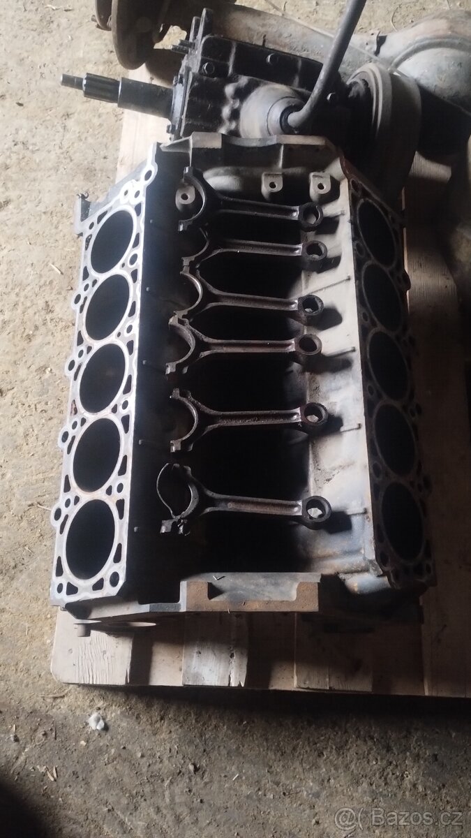 Blok motoru Ford F 150 V10 - 6