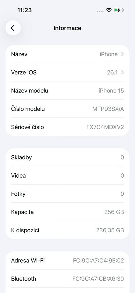 Apple iPhone 15, 256GB modrá zánovní - 6
