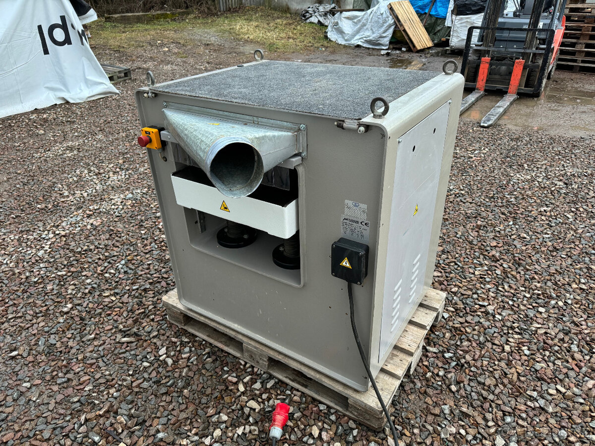 Protahovačka tloušťkovací frézka CASADEI R51 - 6