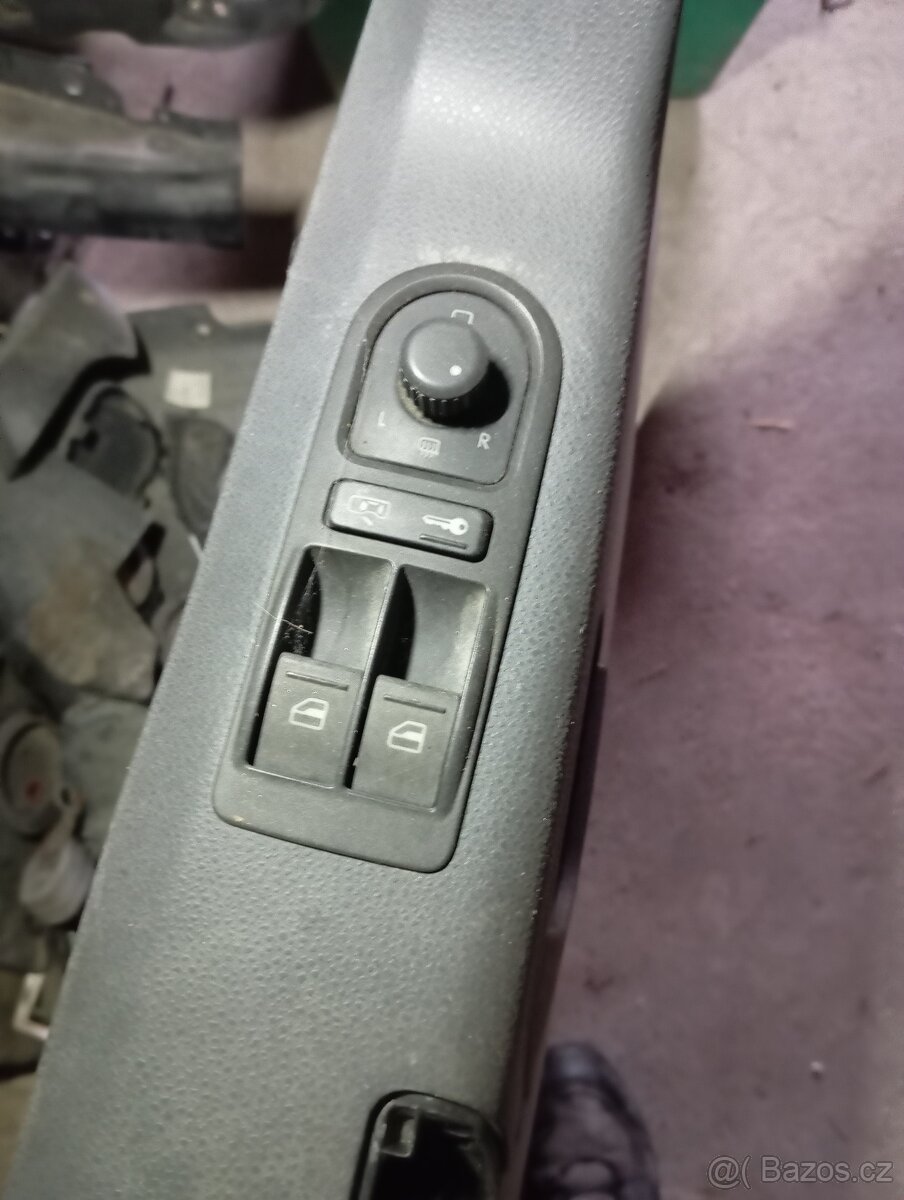 VW Transportér T5 2,5tdi 96kw rv 04 - 6