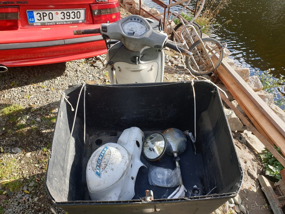 Piagio Liberty pošťák 125 - 6