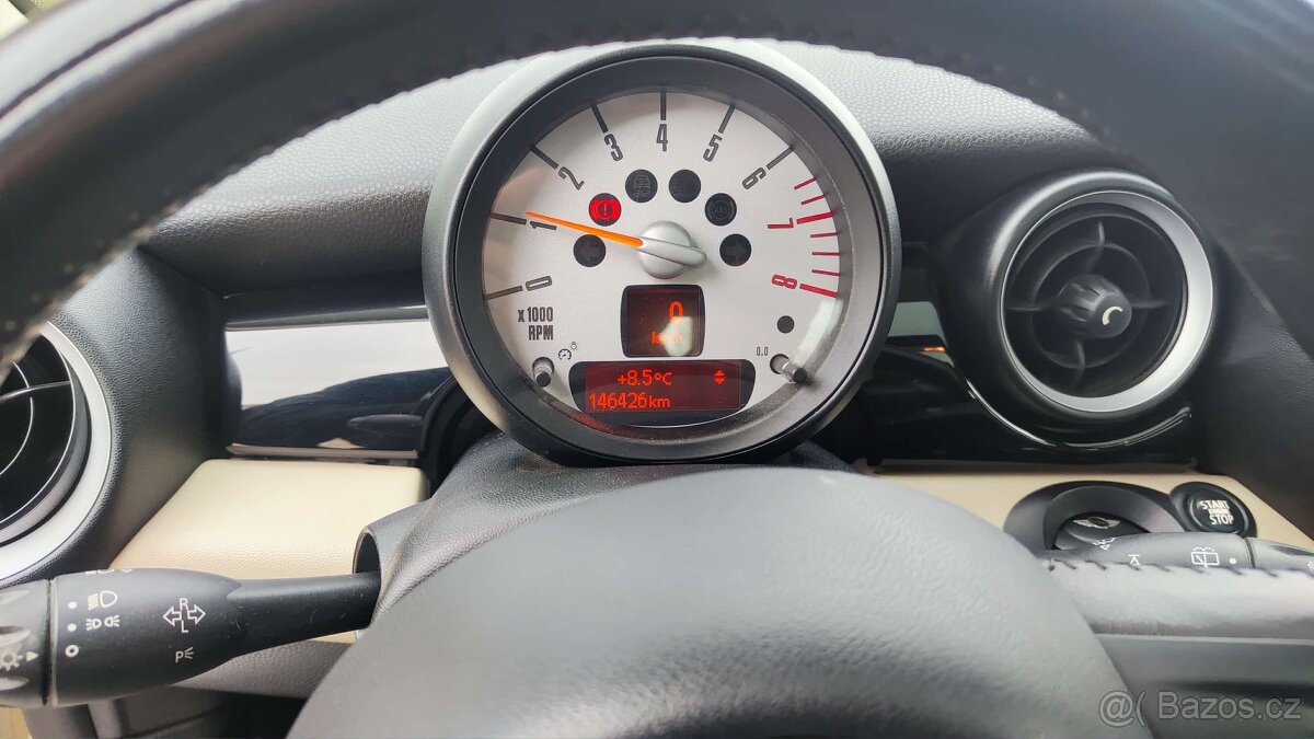 mini cooper clubman 1,6i 90kw panorama 2012 - 6