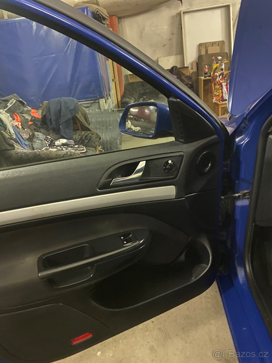 Škoda octavia 2 1.6i 75kw - 6