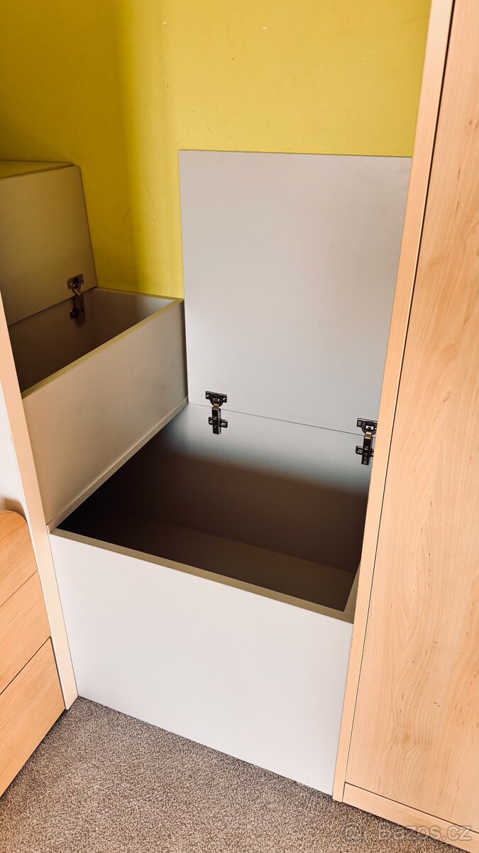 Dětský set (2x postel + schody s úložným prostorem). - 6