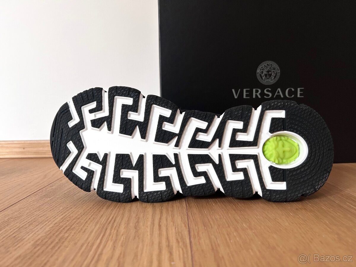 Nové nenošené Versace tenisky vel. 45 - 6