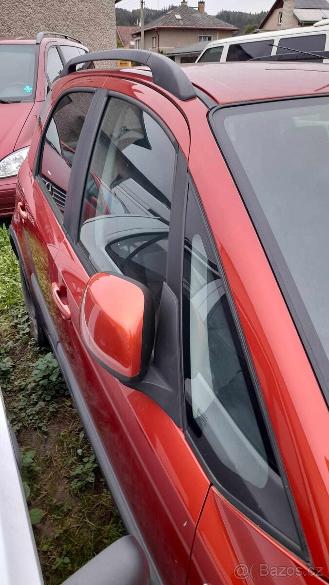 SUZUKI SX4 2007 vcelku (možná i na díly) - 6