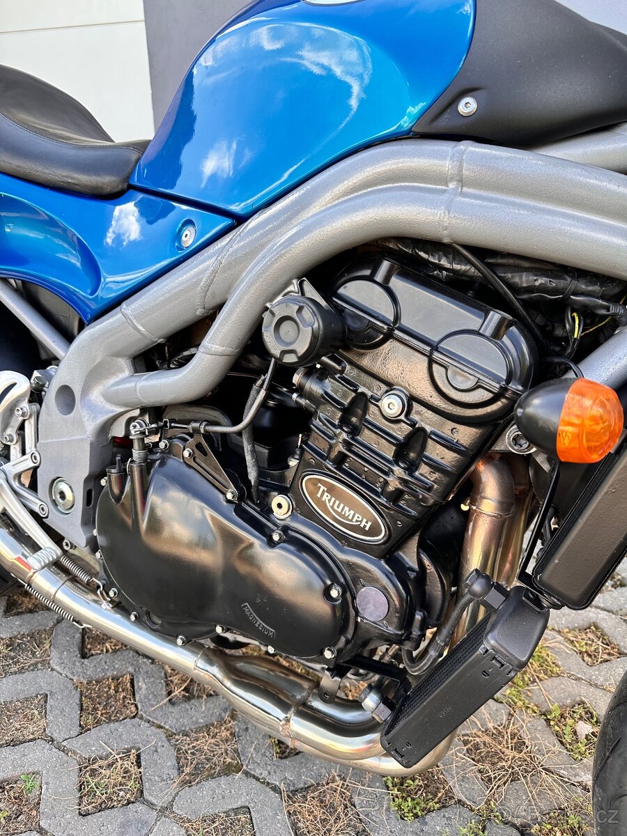 Triumph speed triple 955i - 6