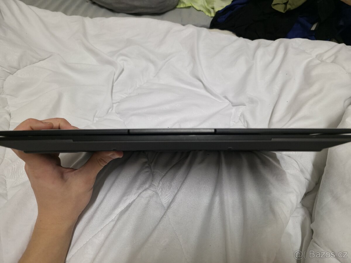 Asus TUF DASH FX517ZR (2022) 2 TB; 64 GB; - 6