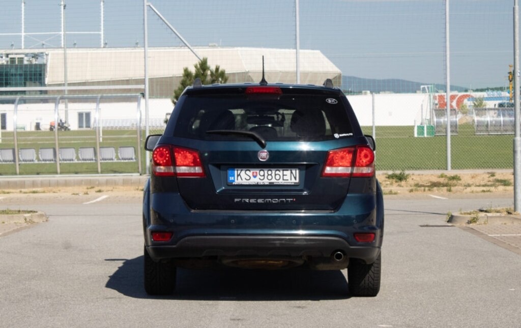 Fiat Freemont z roku 2014 - 6