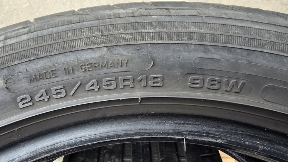 Letní pneu 245/45/18 Good Year - 6