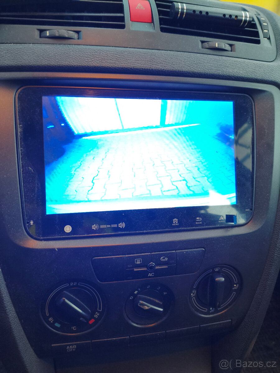 Škoda Octavia 2 1.6 MPI benzin - 6