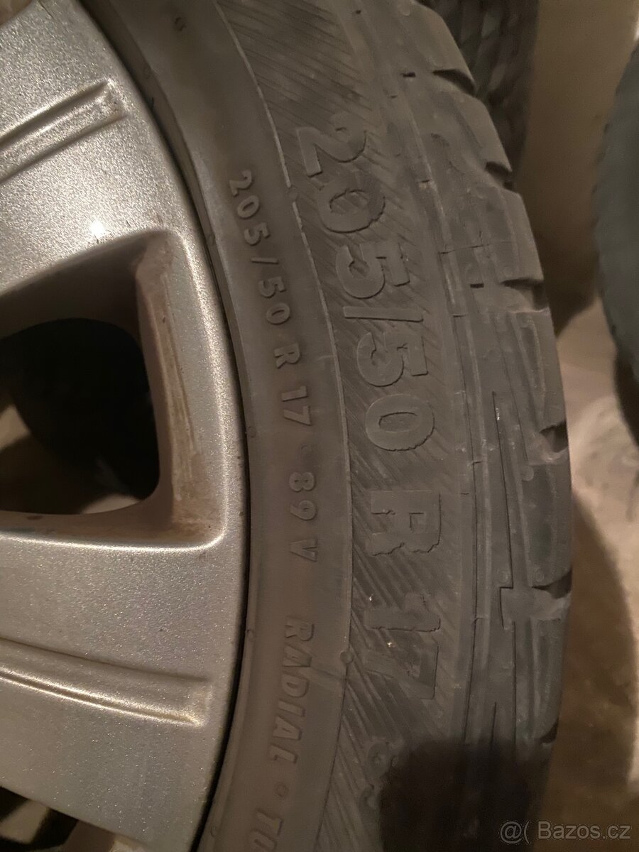 Škoda 5x112 R17 ET45 6J - 6