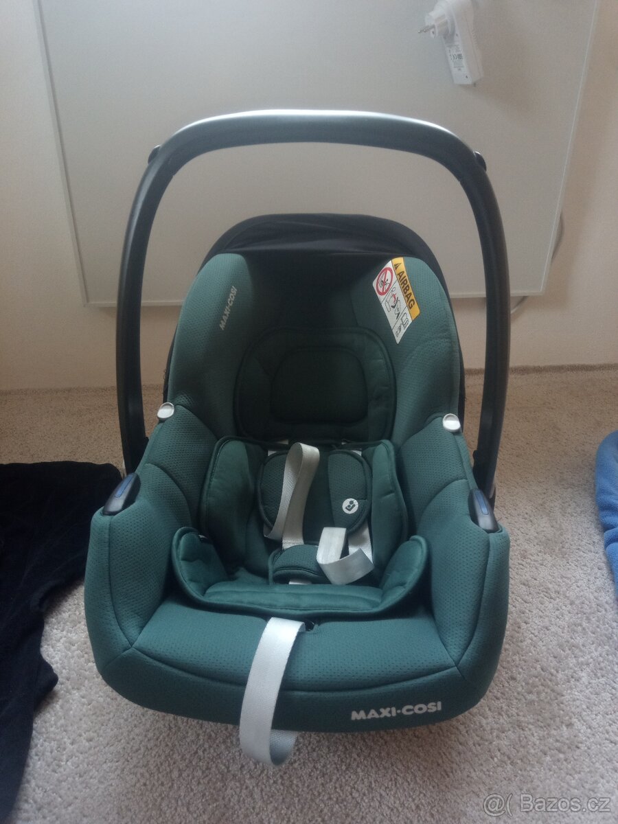 Maxi Cosi Cabriofix a FamilyFix - 6