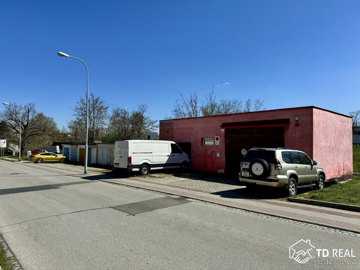 Prodej garáže, 17 m2 - Brno-Bystrc, ev.č. 00938 - 6