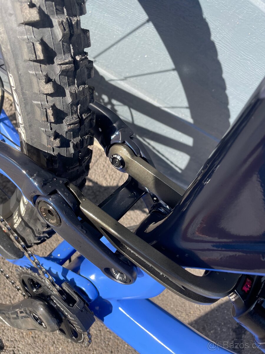 Canyon Torque CF9 2021 vel. M TOP stav NOVÁ CENA - 6