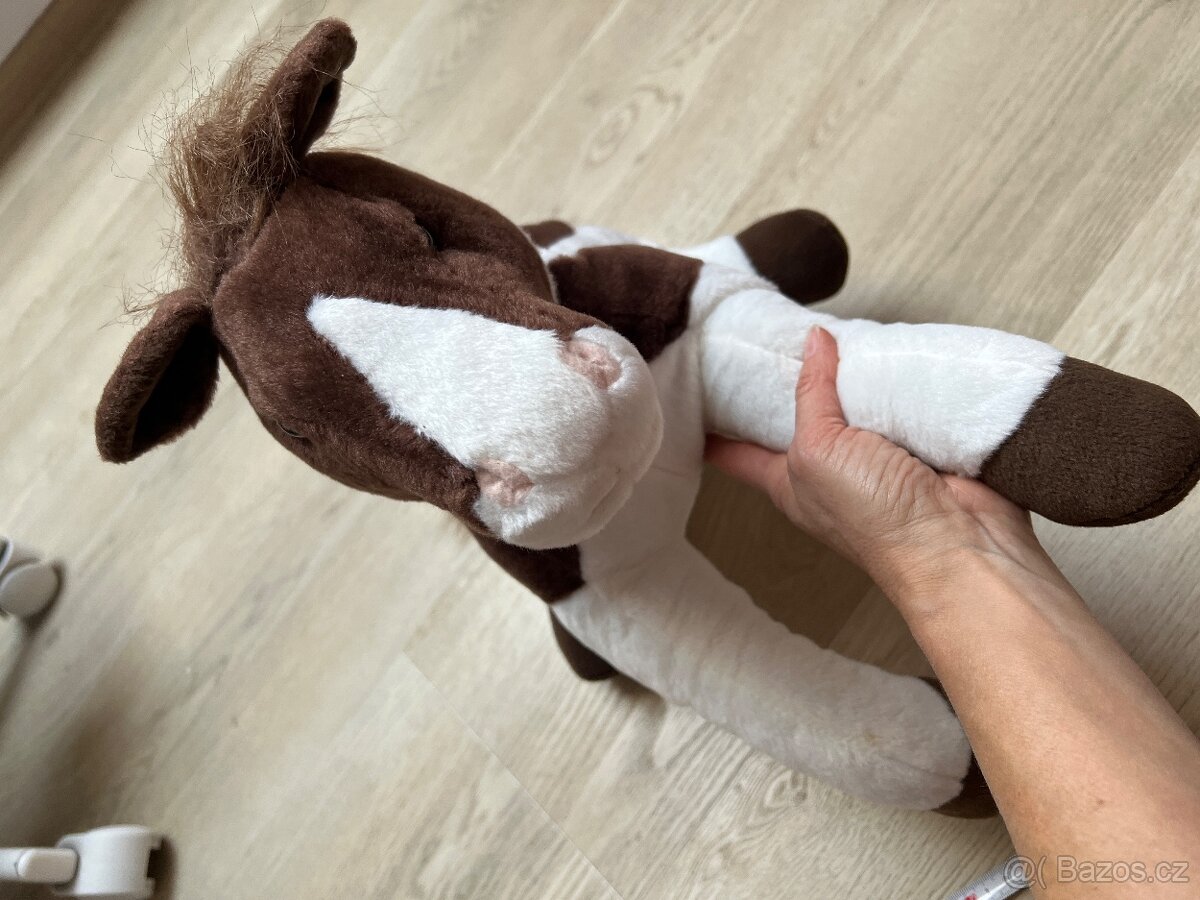 Kůň plyšový ležící, konik - 6