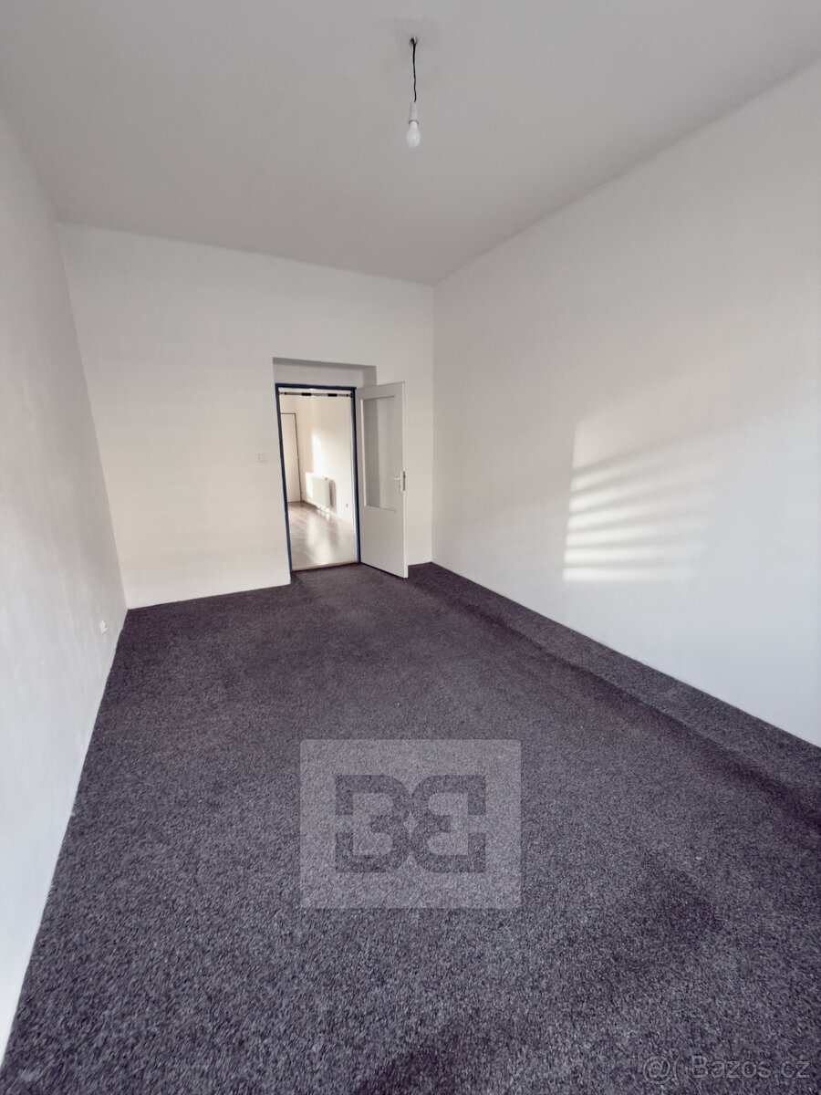 Pronájem bytu 3+1 90 m², Slaný, ev.č. N08561 - 6